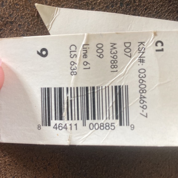 NWT BONGO Juniors Fab Fit Flare Jeans - Picture 8 of 8